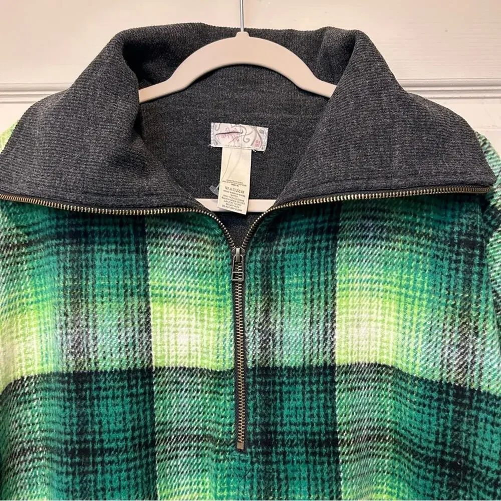 Free People Poncho Zip Woodstock Brushed Green Plaid Kelly Combo Pockets OS NWOT